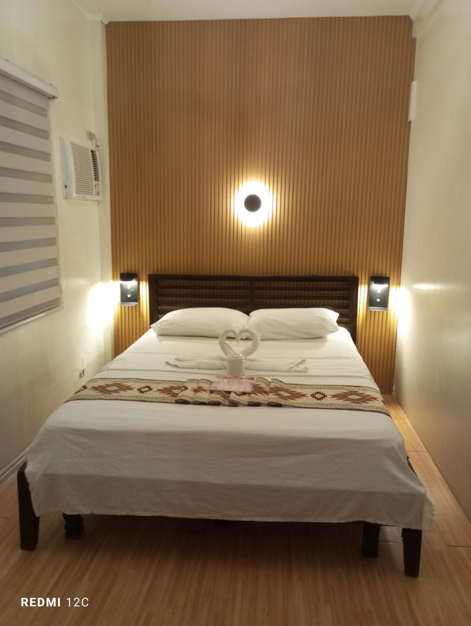Airport Hostel Manila Pasay Buitenkant foto
